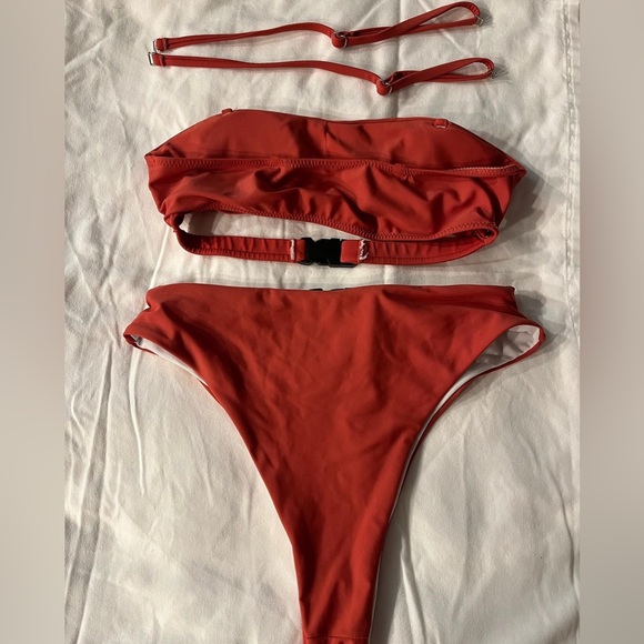 Bathing suit - Picture 2 of 2